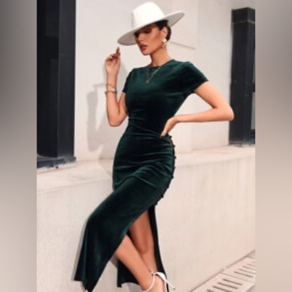 Green Velvet Dress with Side Buttons